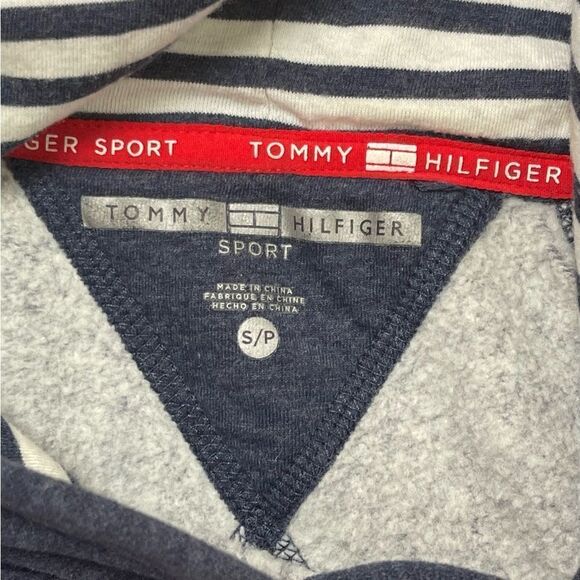 Tommy Hilfiger Sport Womens Cropped Hoodie Sweatshirt Pullover Top Stars Small P - Picture 6 of 8